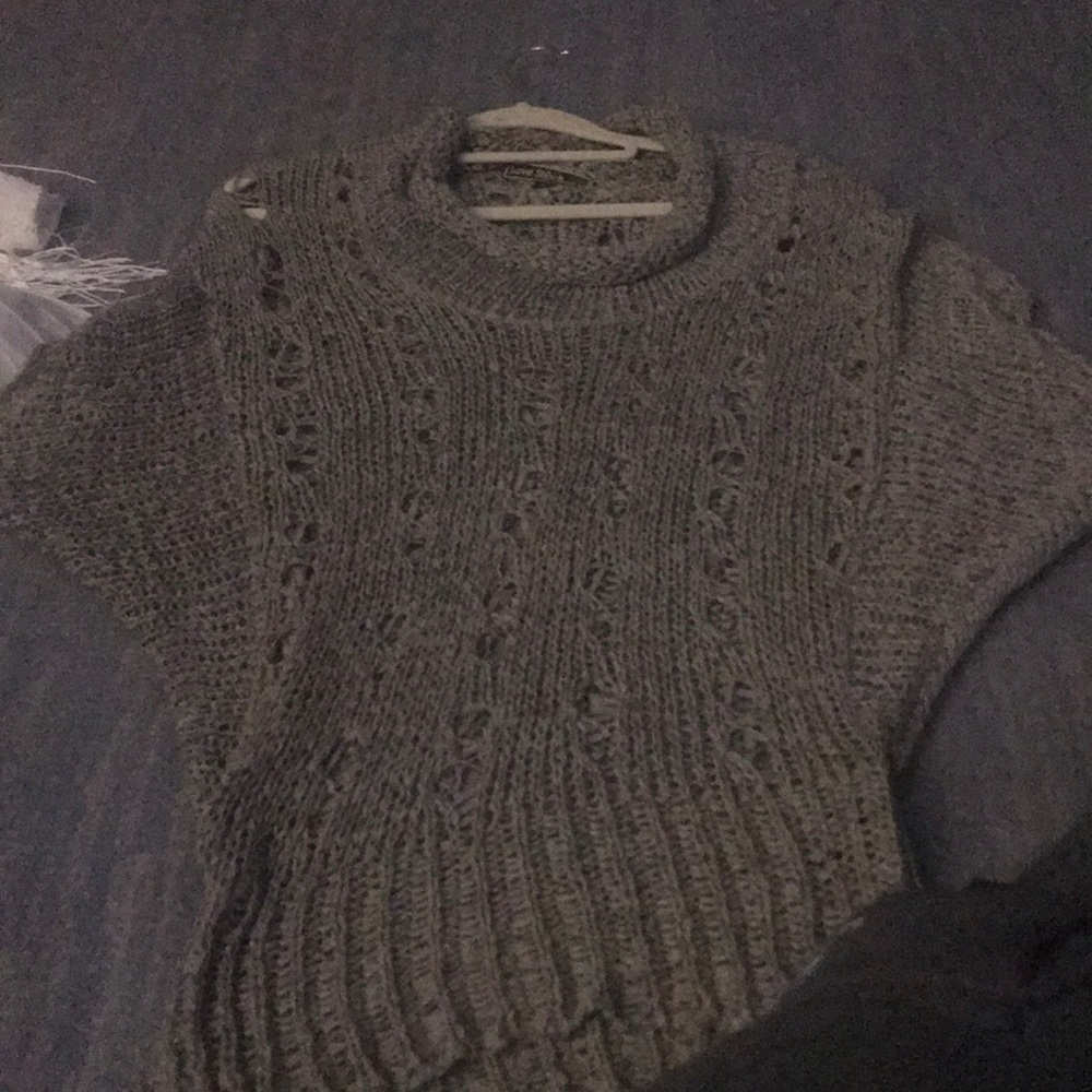 Love stitch knitted short sleeve sweater